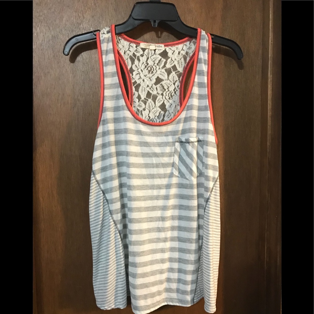 Tank top with lace racerback